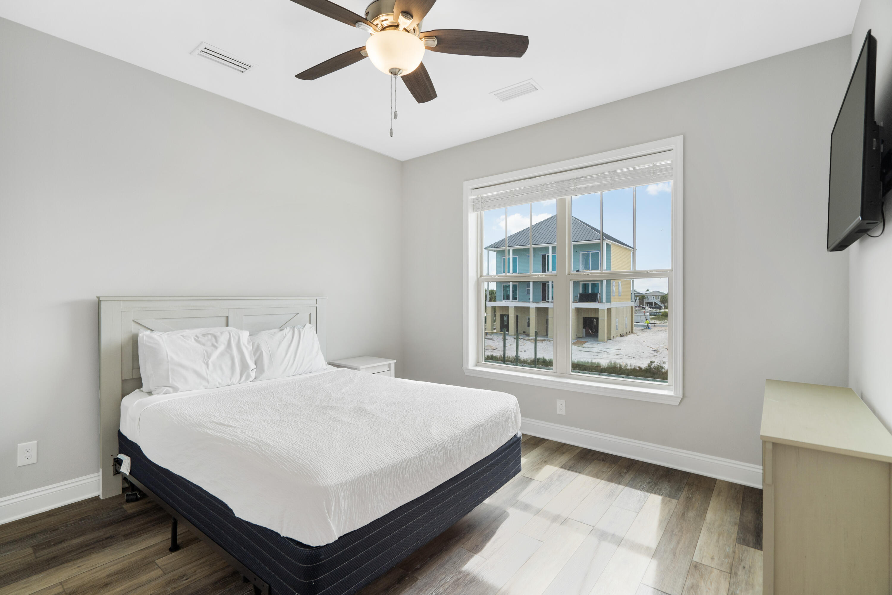NONESUCH WAY - Residential