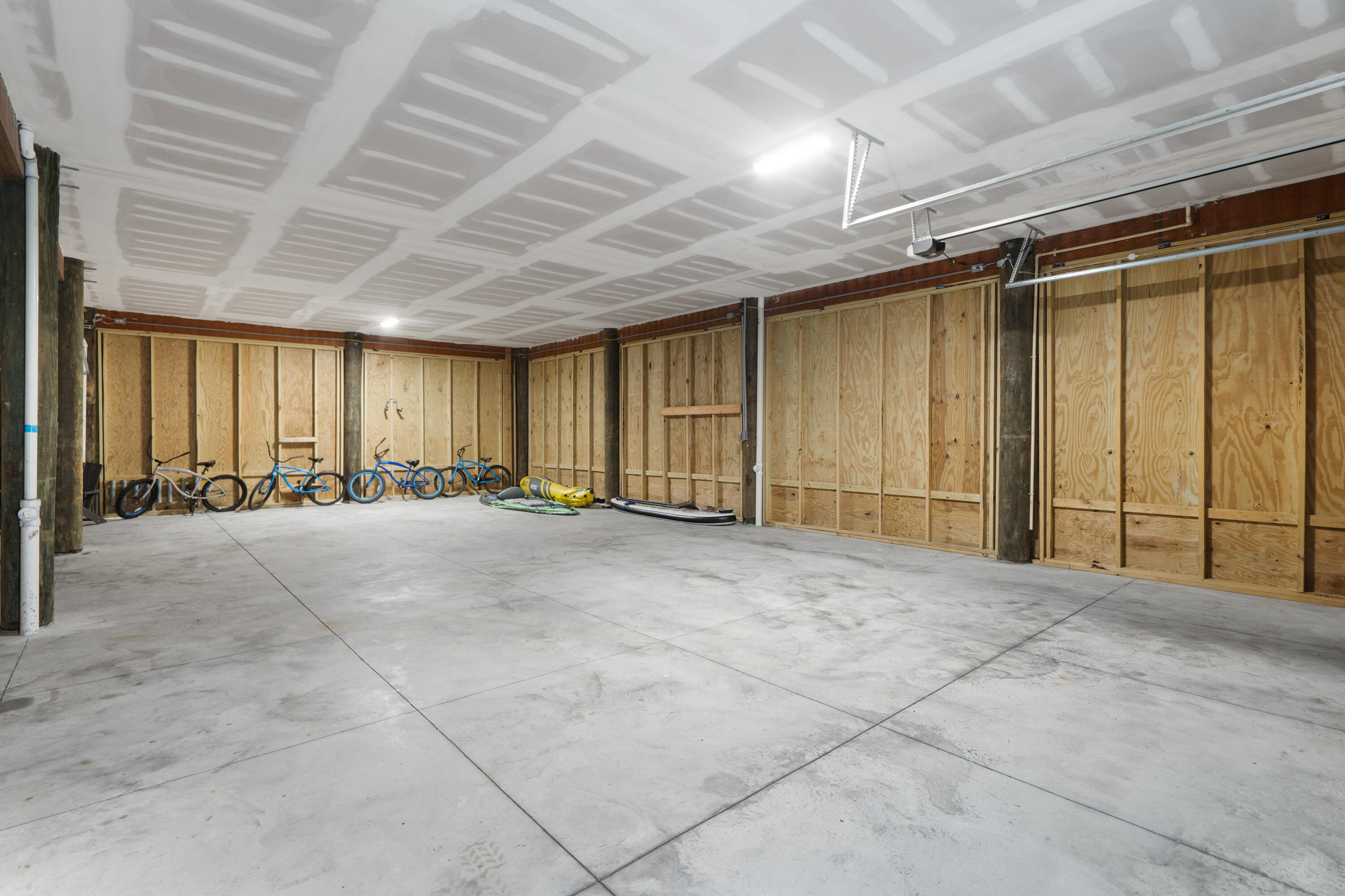 NONESUCH WAY - Residential