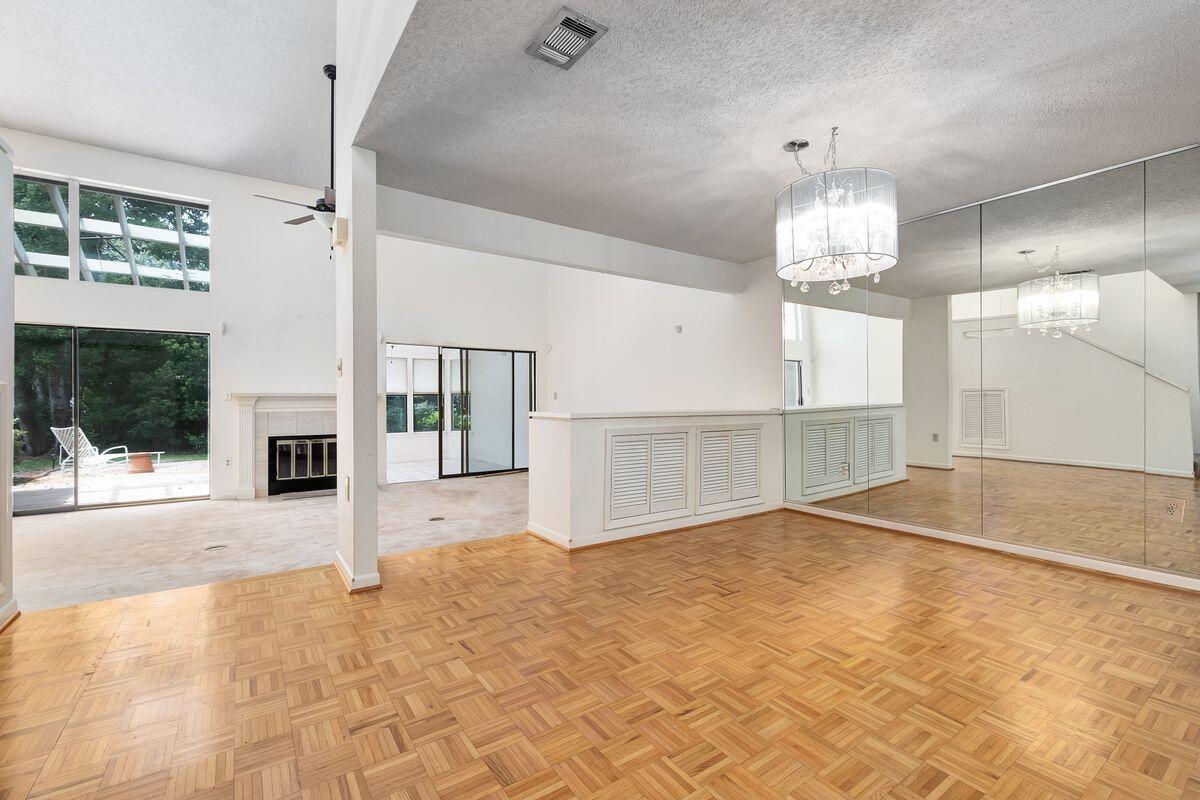 GLENEAGLES GREEN BLUEWATER BAY - Residential