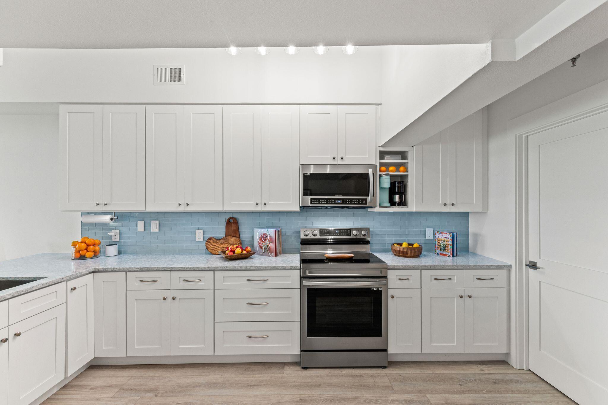 TRANQUILLITY ON THE BEACH - Residential