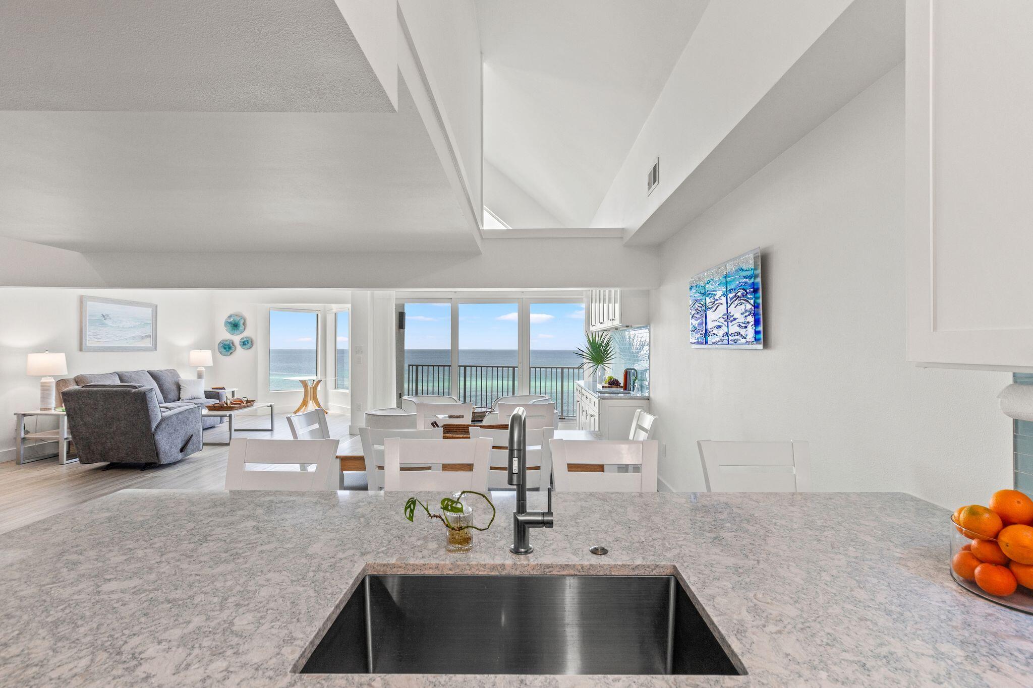 TRANQUILLITY ON THE BEACH - Residential