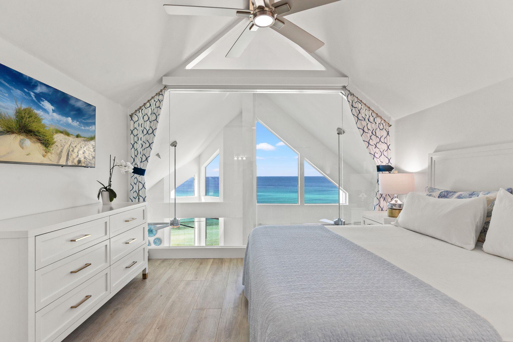 TRANQUILLITY ON THE BEACH - Residential