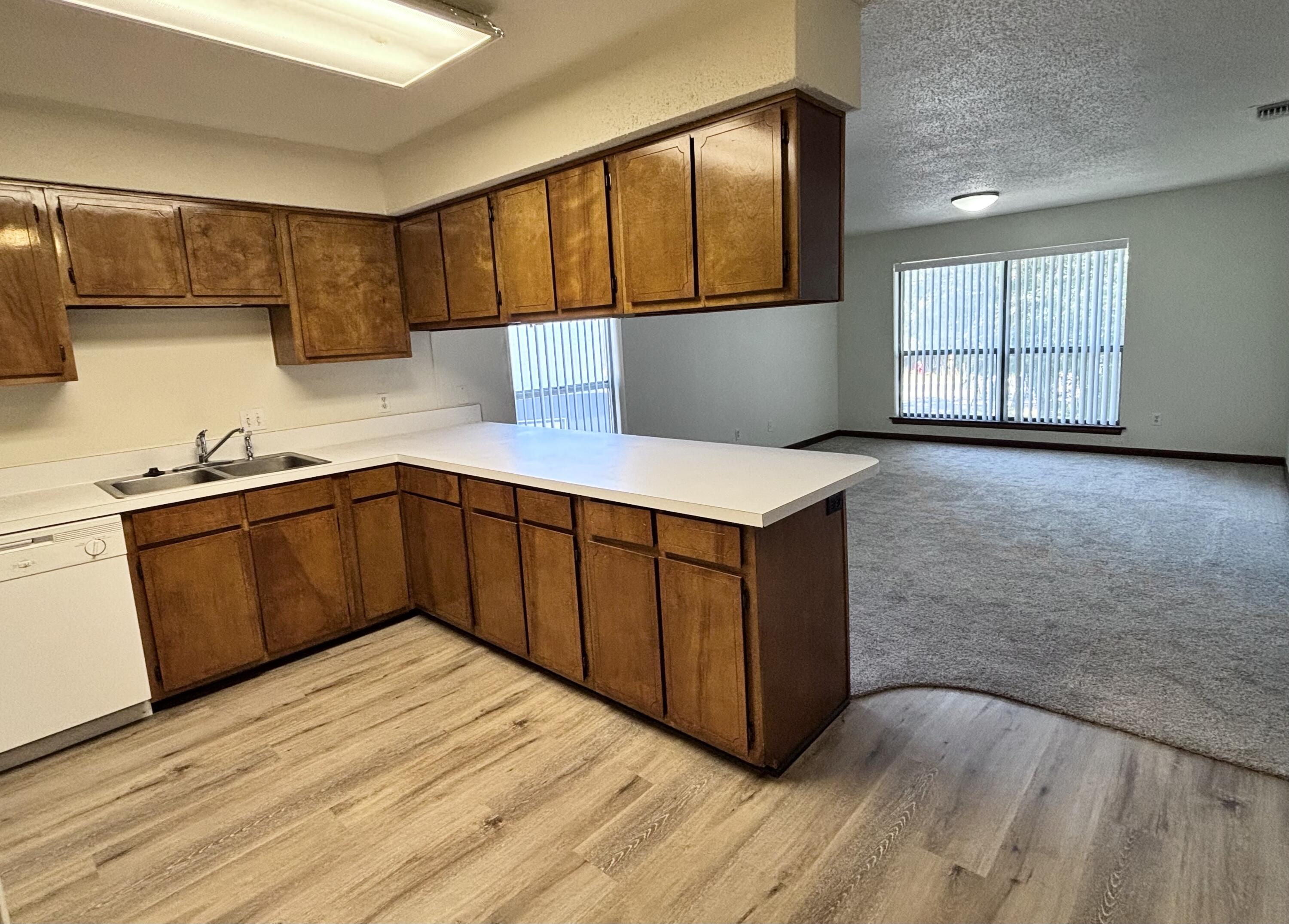 Unknown - Residential Lease