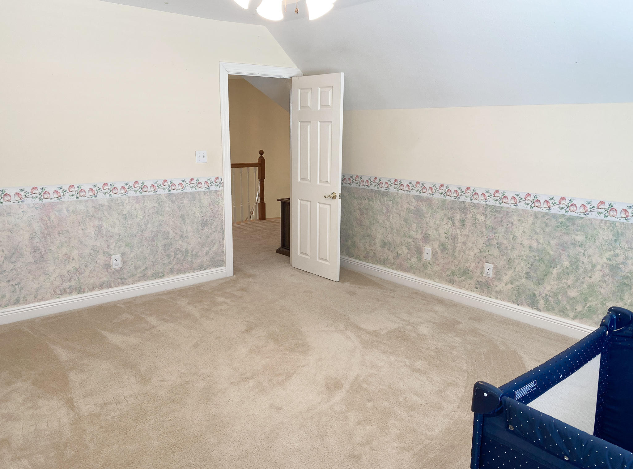 RAINTREE ESTATES - Residential