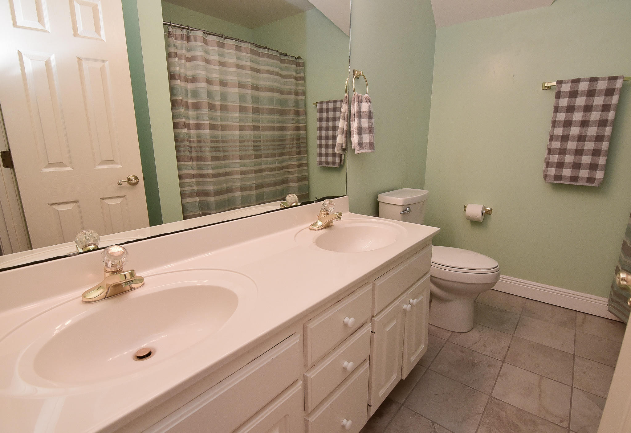 RAINTREE ESTATES - Residential