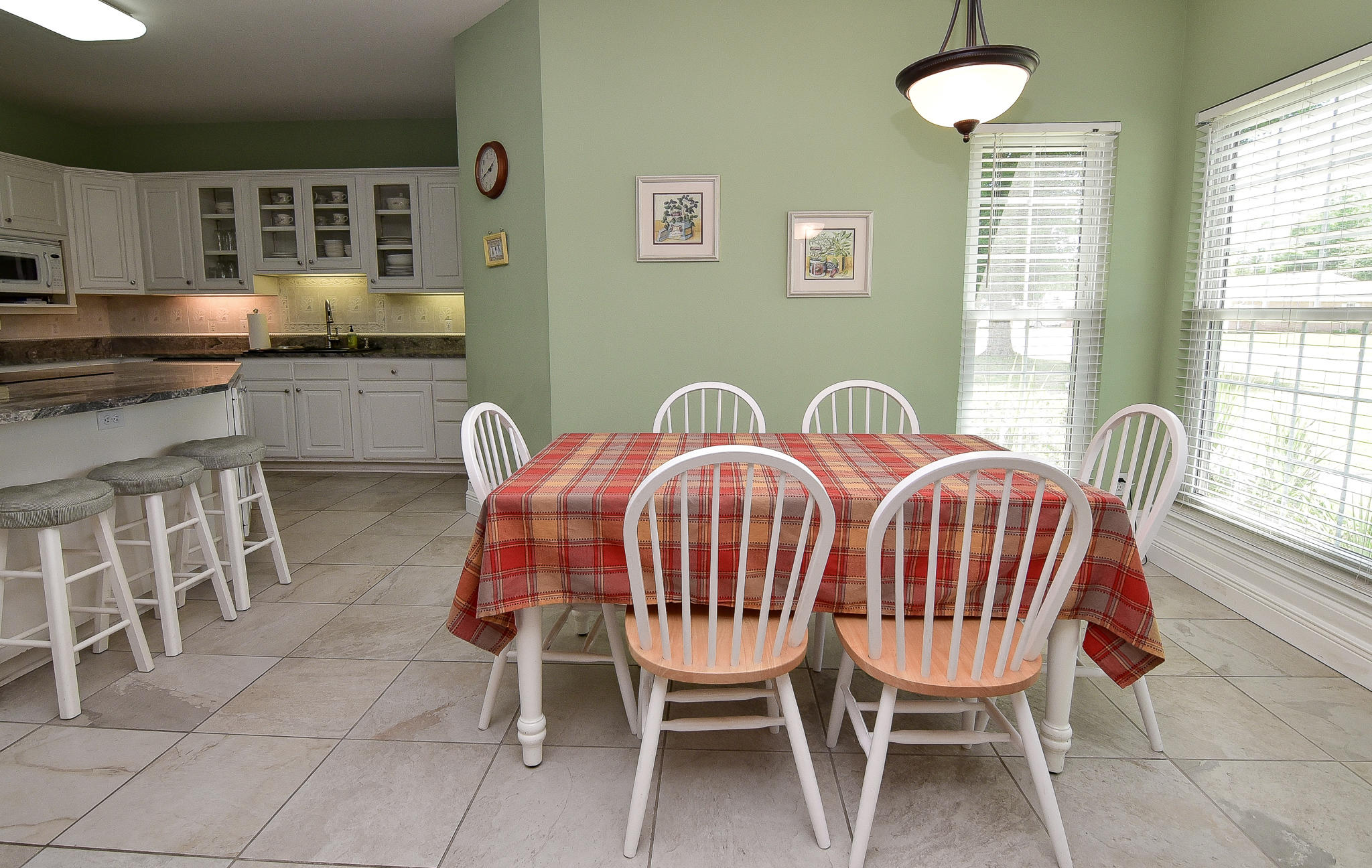 RAINTREE ESTATES - Residential