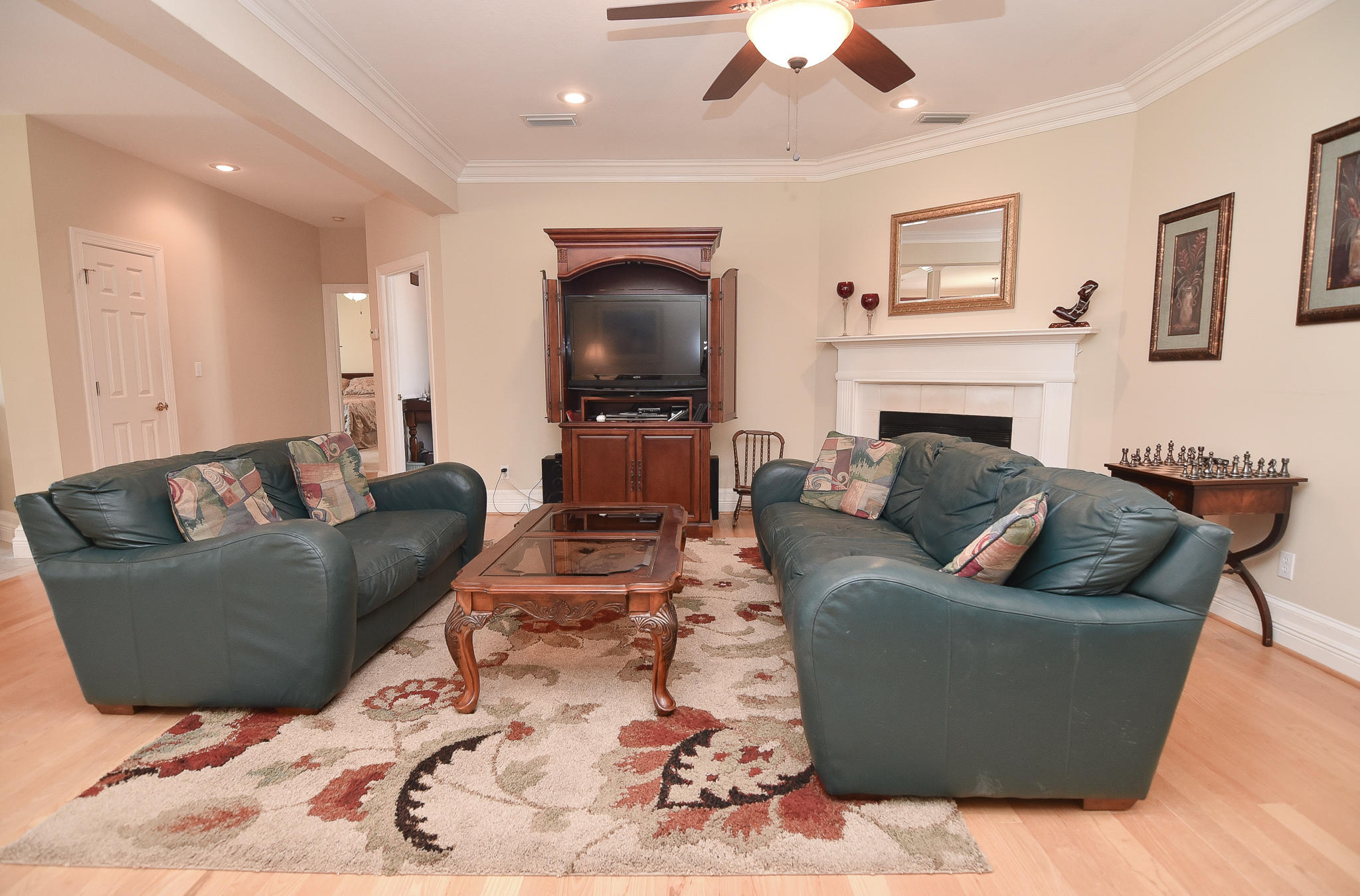 RAINTREE ESTATES - Residential