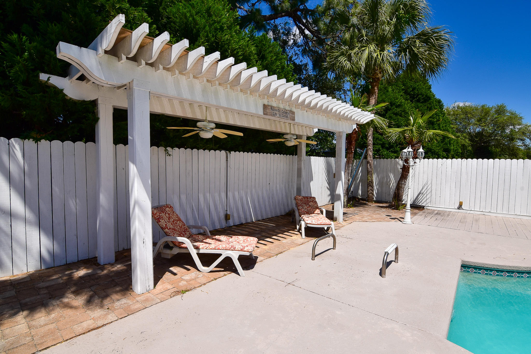 RAINTREE ESTATES - Residential