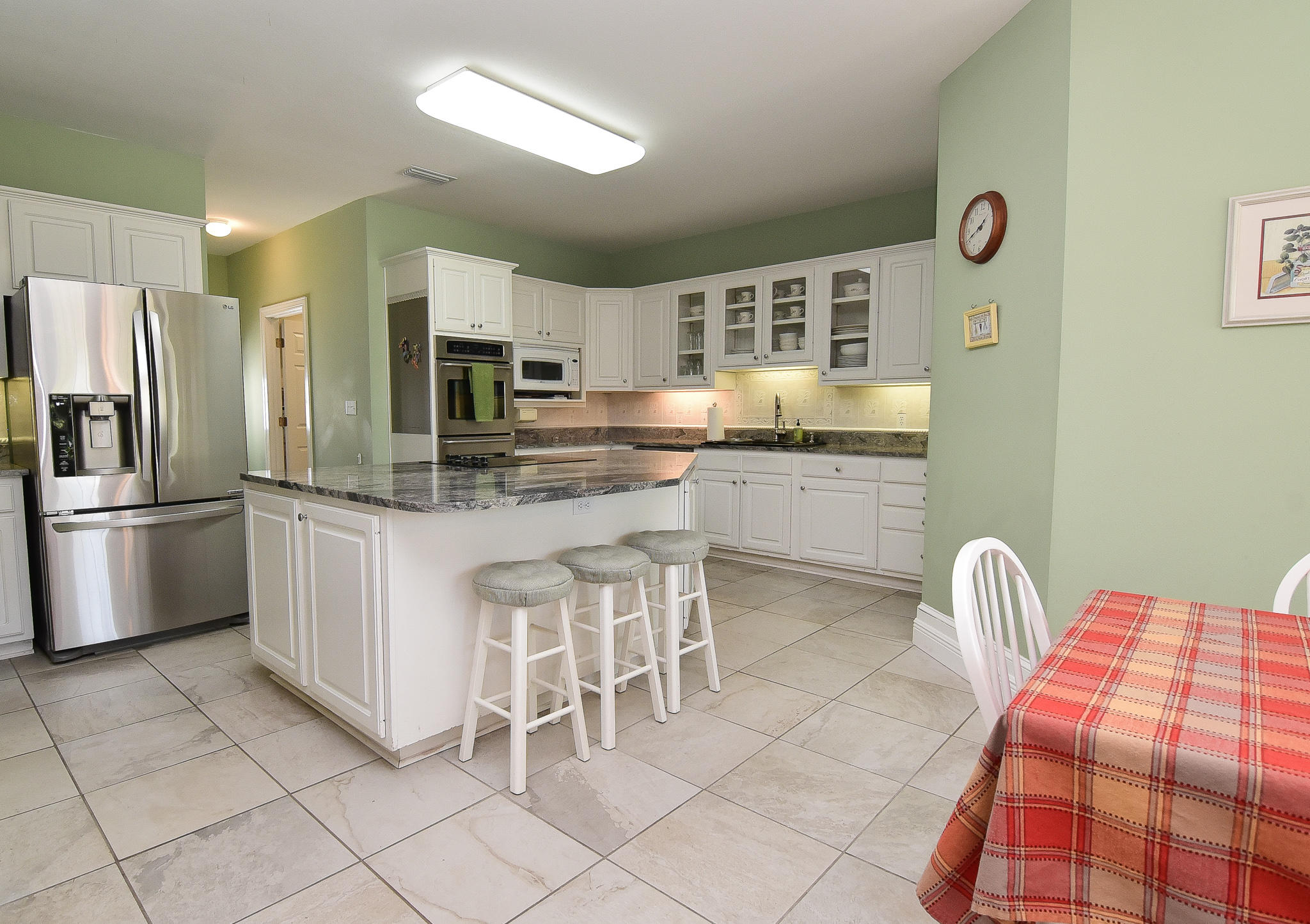 RAINTREE ESTATES - Residential