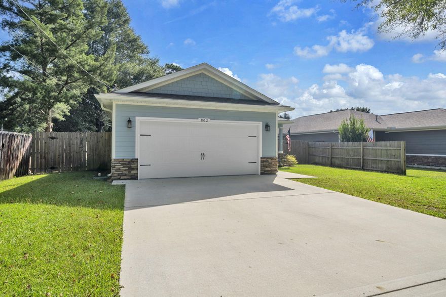 Welcome home to this exceptional 2020 build located in Fort Walton Beach. This 3 bedroom 2 bath Crafstman home has an open floor concept, split bedroom floorplan with spacious living areas and bedrooms. The interior offers granite countertops in the kitchen, cultured marble in bathrooms, stainless steel appliances, raised ceilings and a gas fireplace. The primary bedroom and bathroom offer a walk-in closet, double vanity, separate shower and bathtub. Upon entering the house from the garage, there is a mud-room area and indoor laundry room. The exterior offers a covered backporch, a covered front porch, boat/rv parking, a shed, fenced backyard, back exterior access for parking and more! The property offers enough space to add a pool at your desire.  This home is within close proximity to Eglin Air Force Base, the backgate to Hurlburt Field, surrounding area shopping, dining and more! 