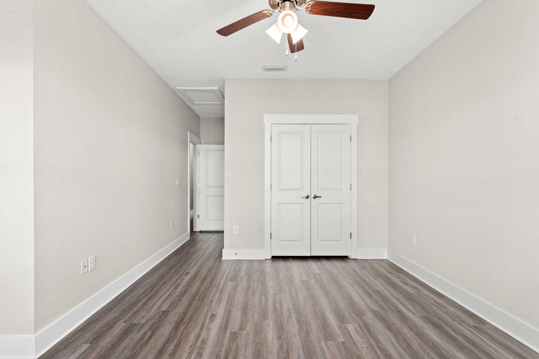 VERANDAS AT FREEPORT - Residential