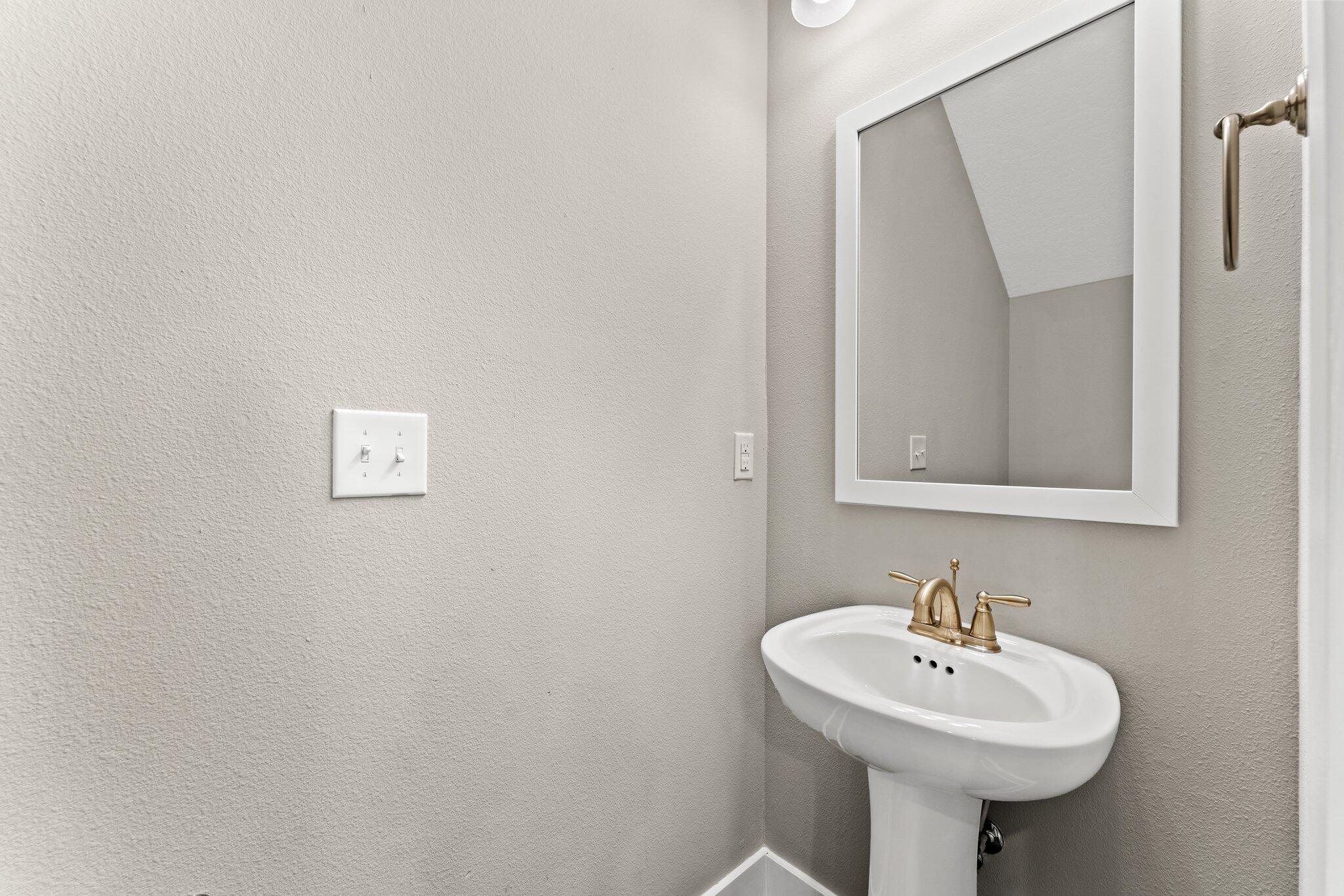 VERANDAS AT FREEPORT - Residential