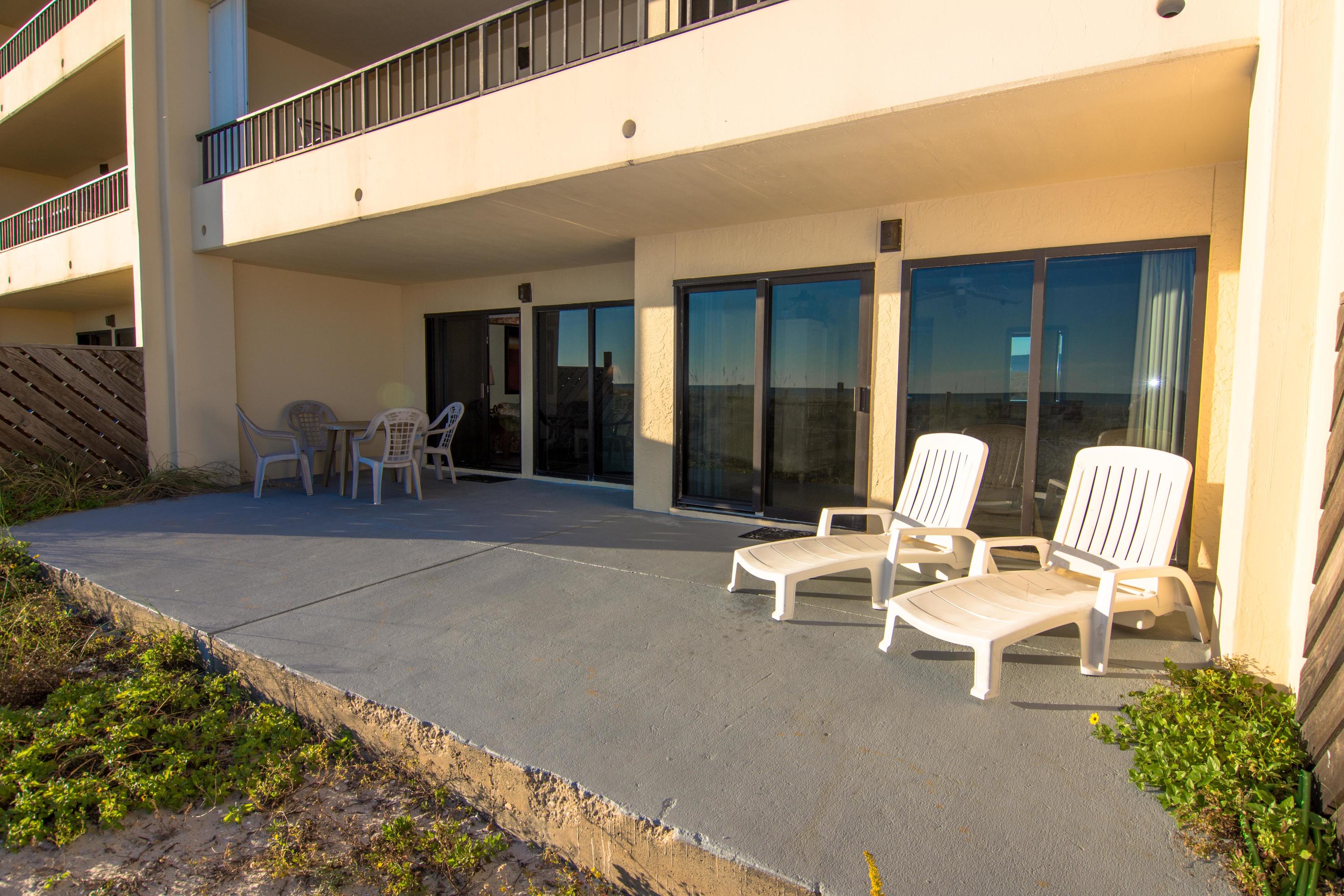 SURF DWELLER - Residential