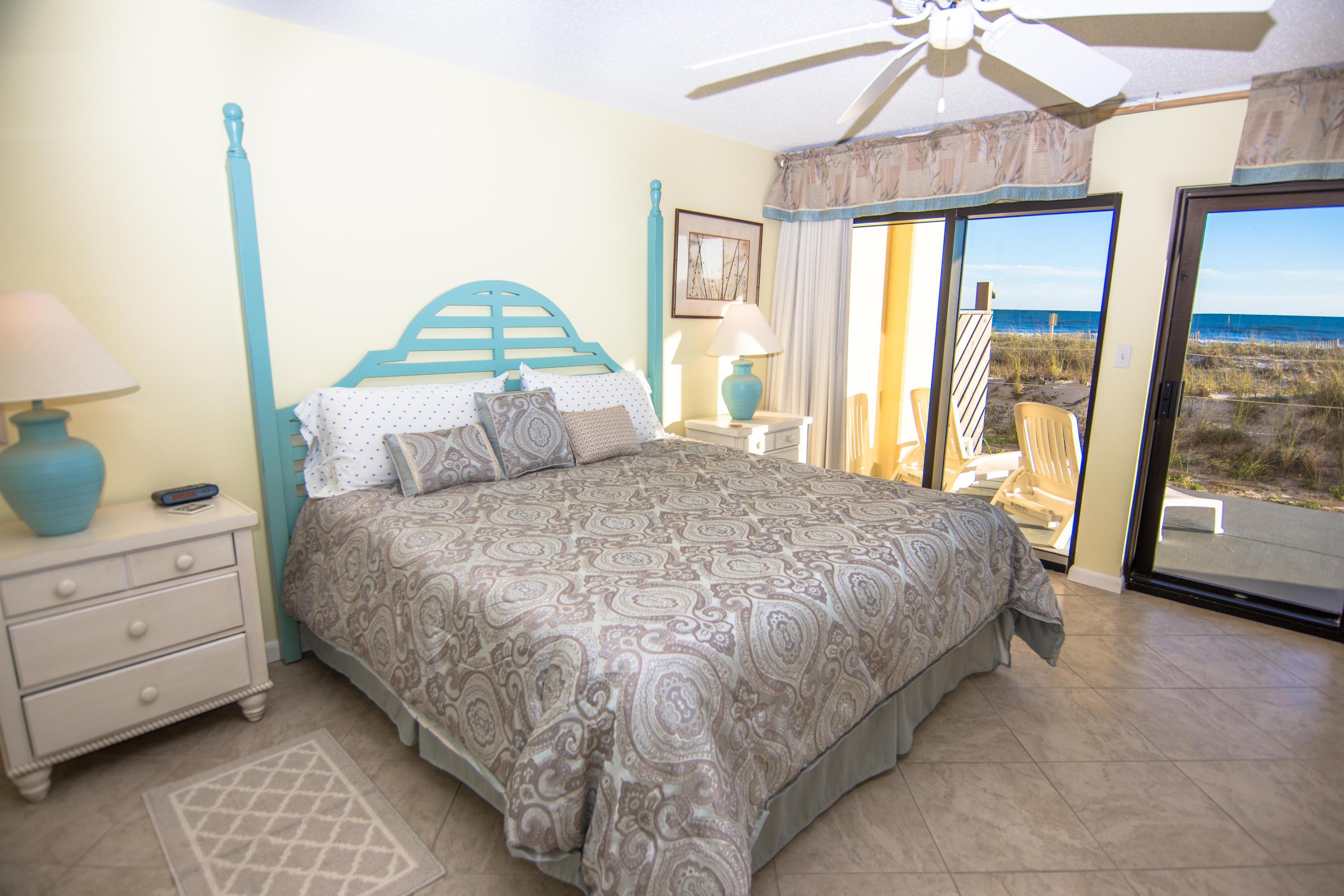 SURF DWELLER - Residential