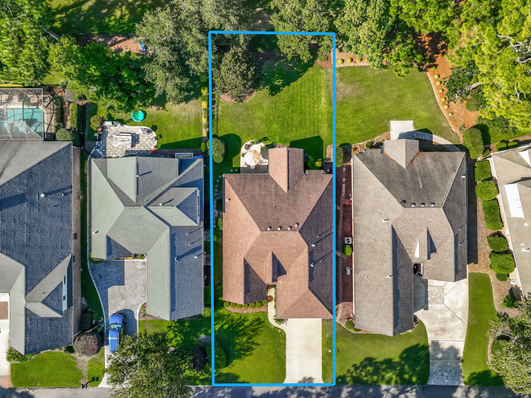 TURNBERRY PLACE - Residential