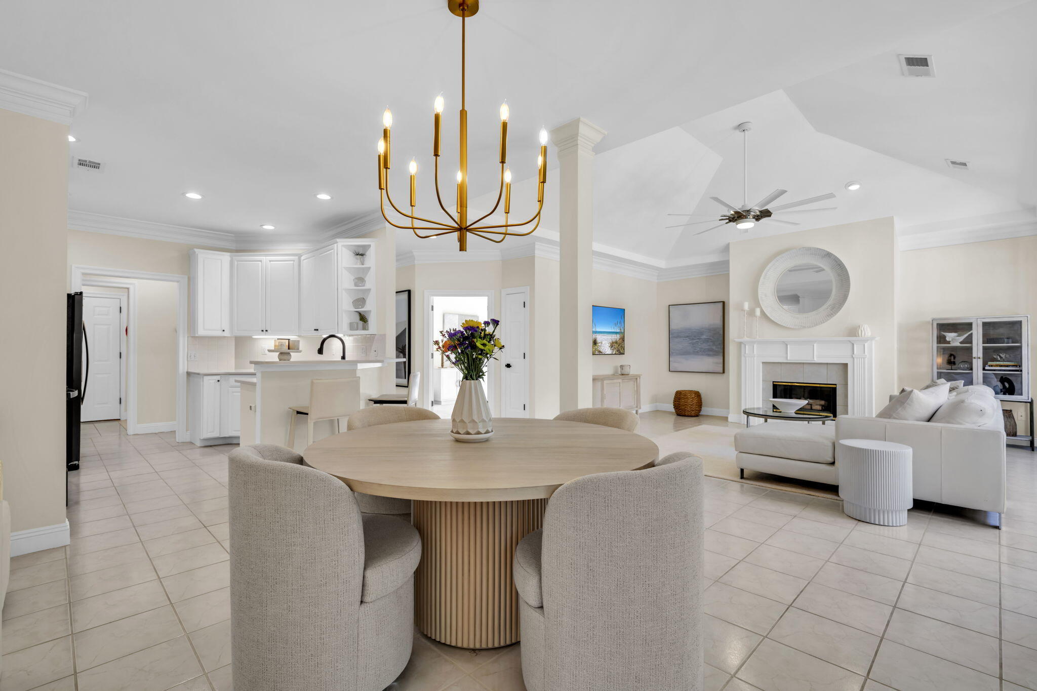 TURNBERRY PLACE - Residential