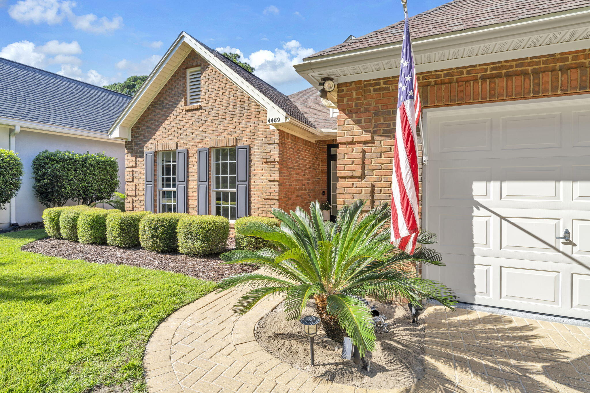 TURNBERRY PLACE - Residential