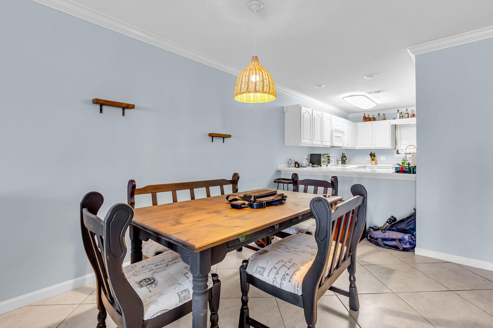 GARNIERS CAY T/H - Residential Lease