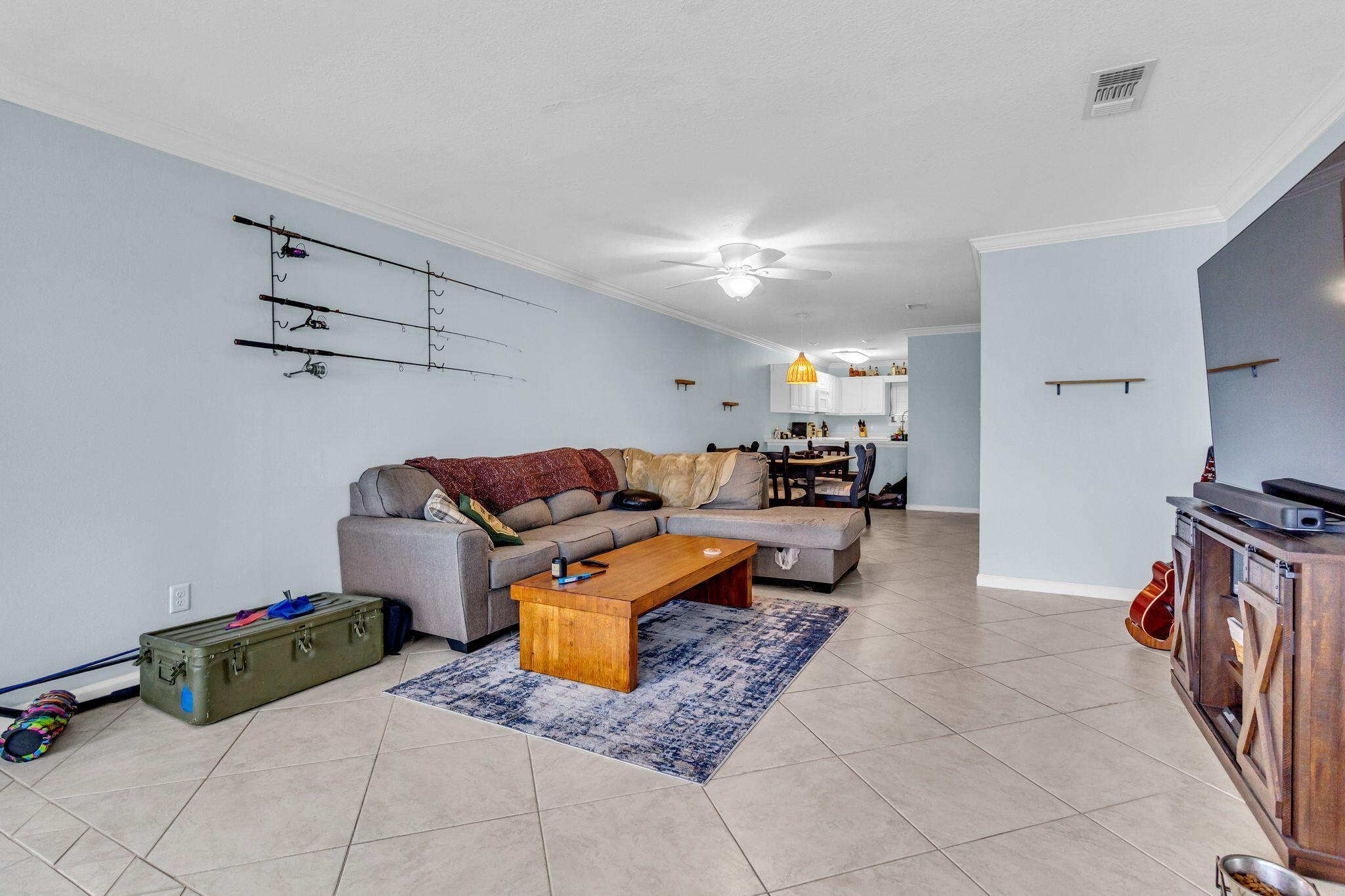 GARNIERS CAY T/H - Residential Lease