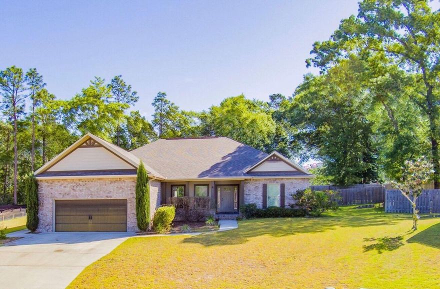 The wait is over!! Located approximately 2 miles from Crestview High school and Davidson Middle in Zachary Estate Subdivison. This open floor plan consists of 5 bedrooms and 3 and 1/2 bathrooms. The kitchen has granite, a large pantry and lots of cabinet space. Tile flooring in Foyer, Kitchen and bathrooms. Master bathroom includes a desirable walk in tile shower, garden tub and large walk in closet. This well kept backyard has a sprinkler system, covered back porch, large fenced in yard and a storage shed ! The separate laundry room has cabinets and a counter top. This home has so much charm and so much to offer. Schedule a viewing today