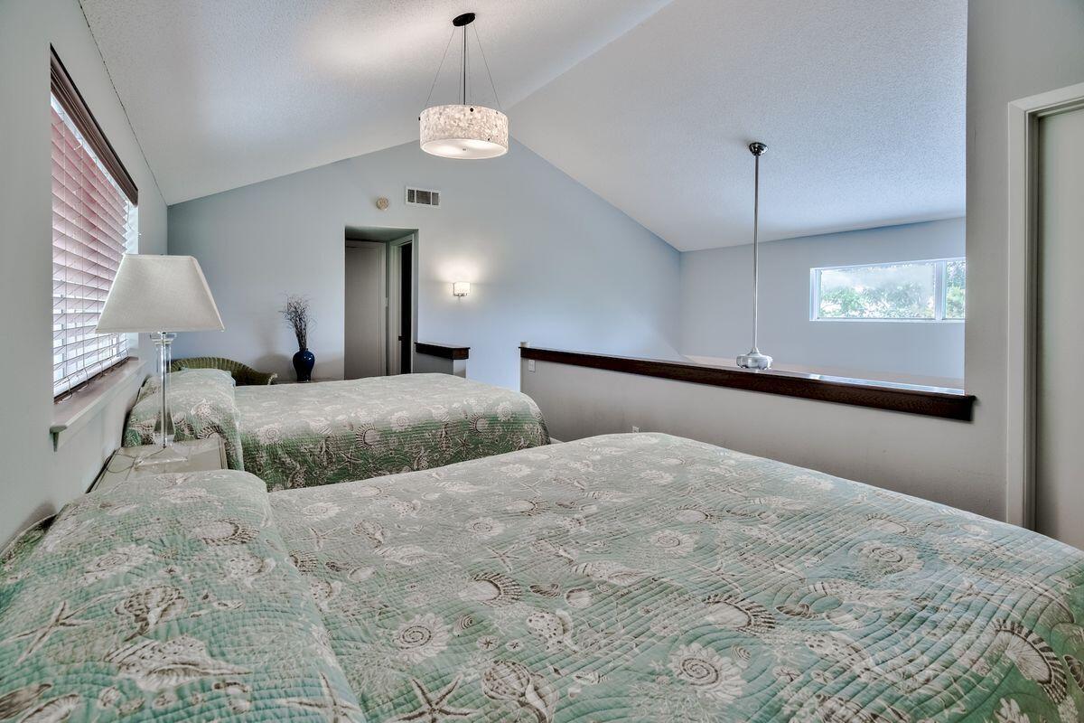 HIDDEN DUNES BEACH COTTAGES 2 - Residential