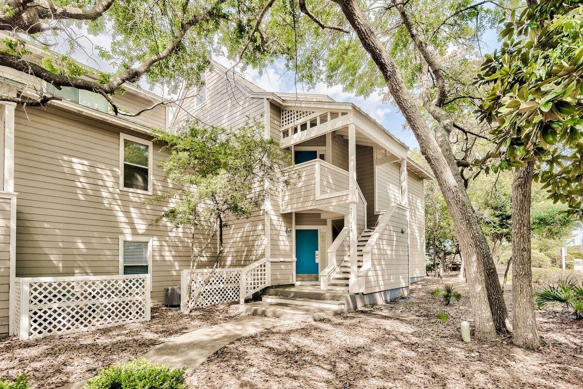 HIDDEN DUNES BEACH COTTAGES 2 - Residential