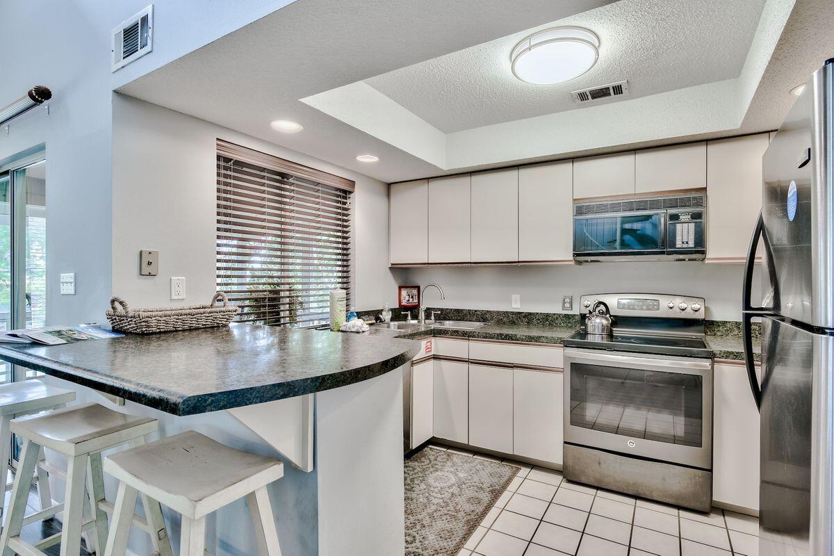 HIDDEN DUNES BEACH COTTAGES 2 - Residential