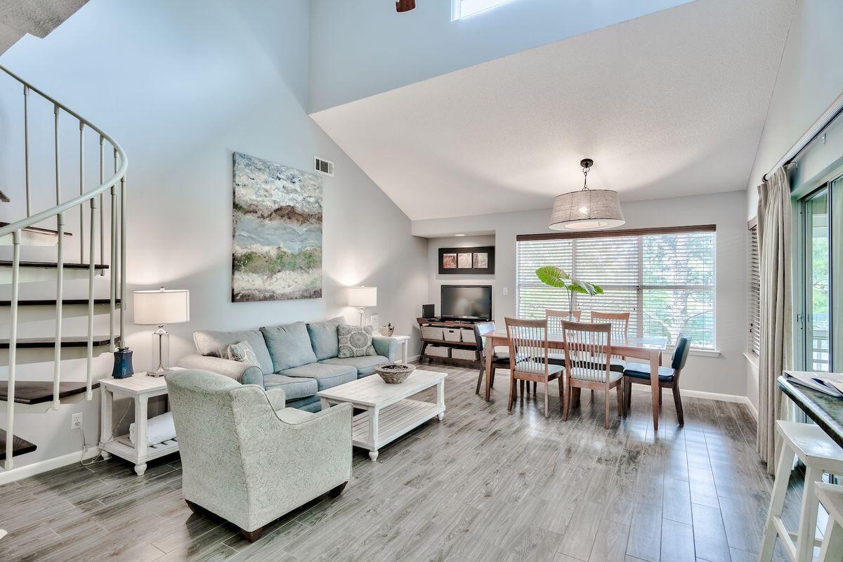 HIDDEN DUNES BEACH COTTAGES 2 - Residential