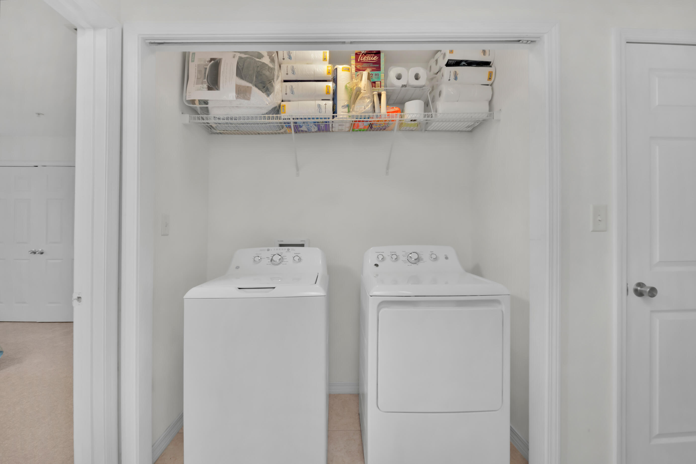 CIRCLE PARK CONDOMINIUM - Residential