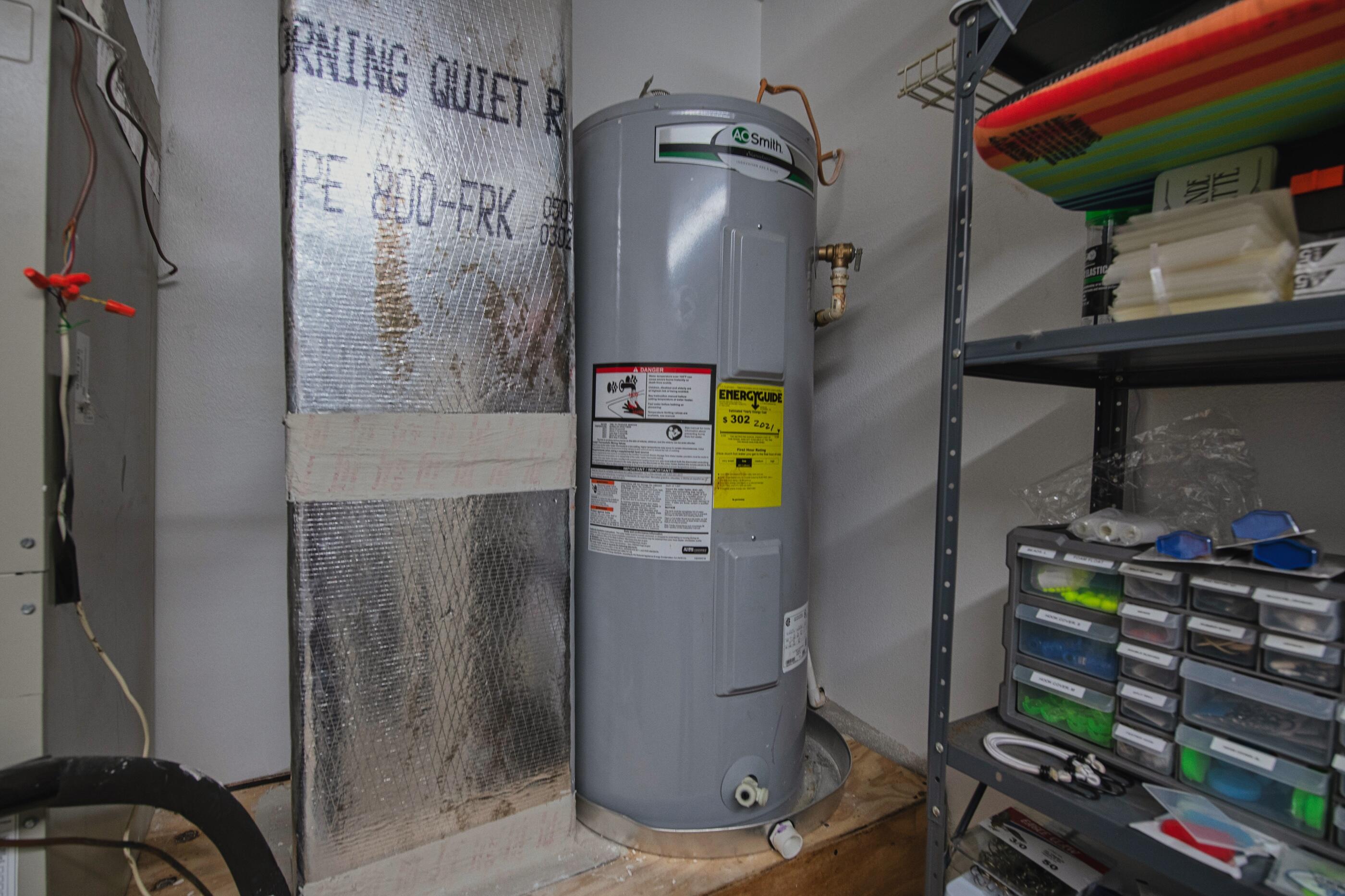 CIRCLE PARK CONDOMINIUM - Residential