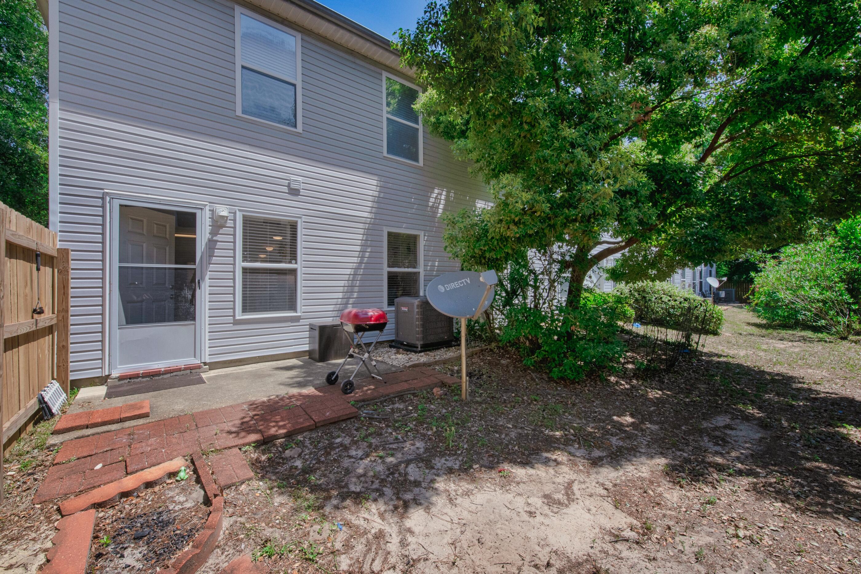 CIRCLE PARK CONDOMINIUM - Residential