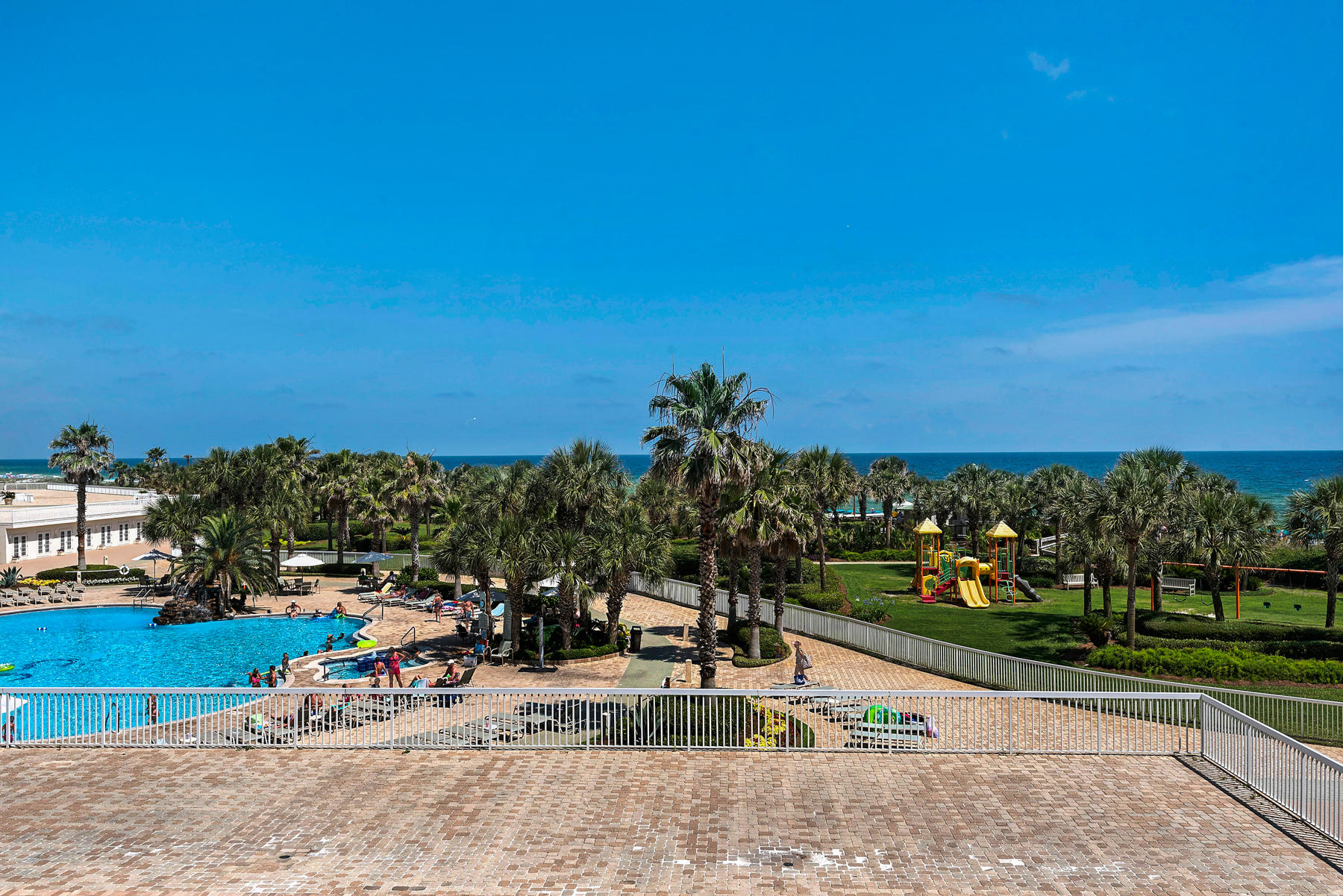 ST. MAARTEN AT SILVER SHELLS - Residential