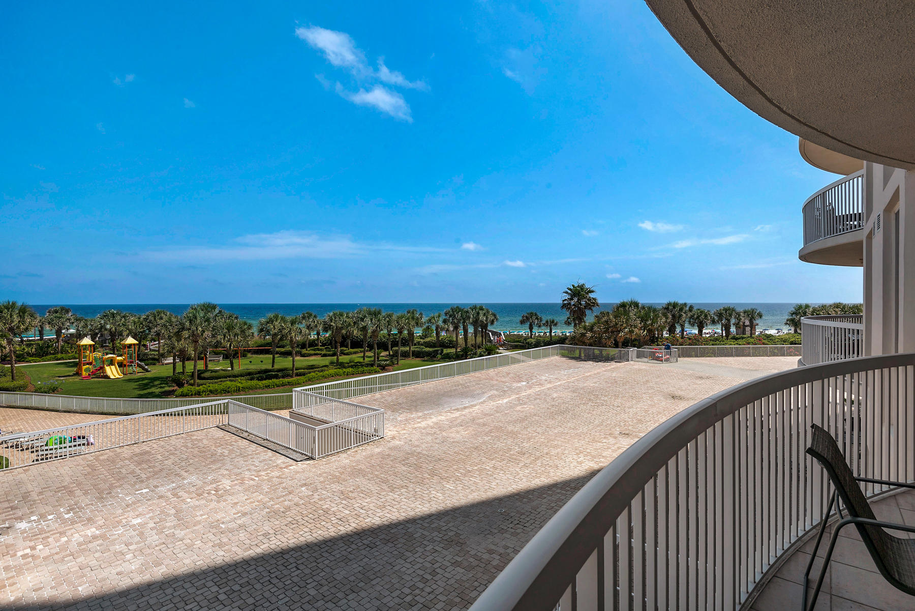 ST. MAARTEN AT SILVER SHELLS - Residential