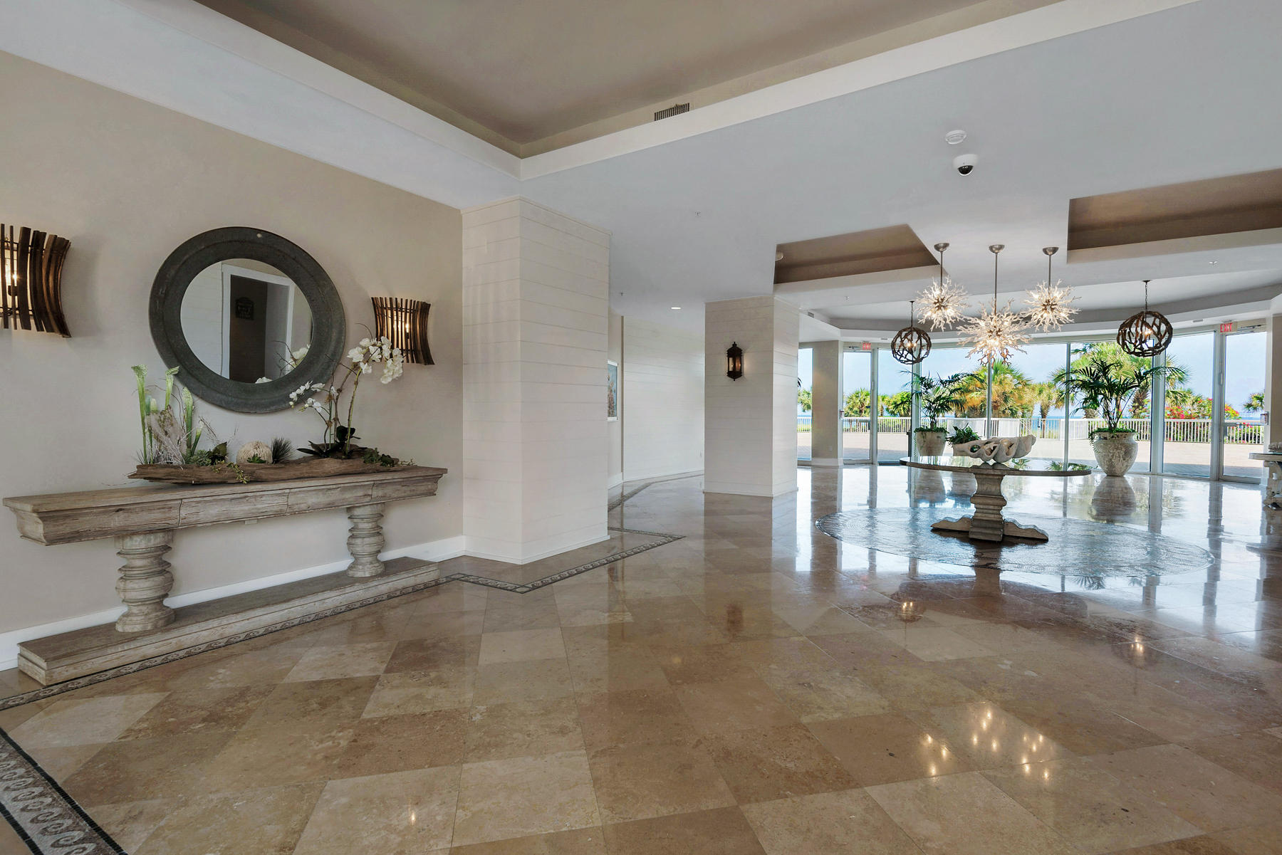 ST. MAARTEN AT SILVER SHELLS - Residential