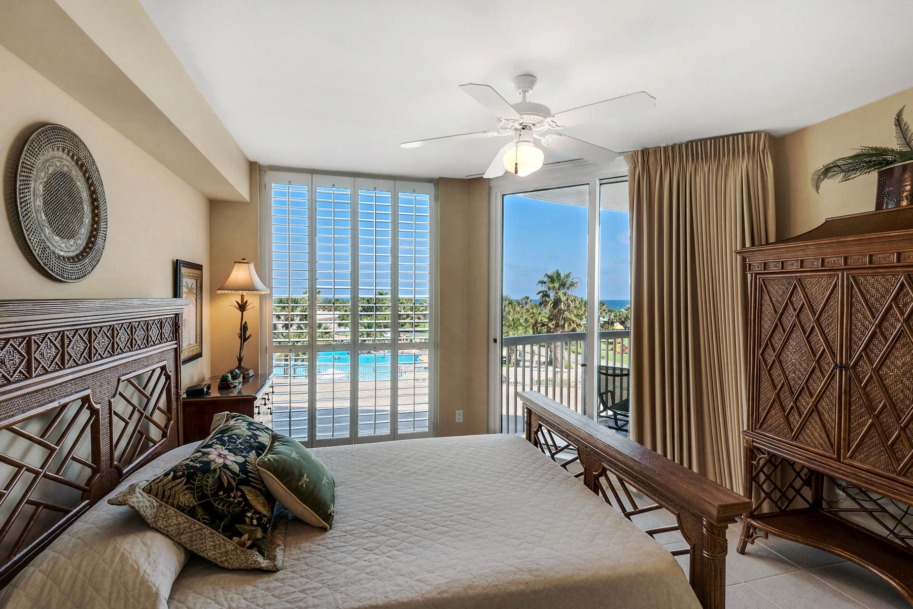 ST. MAARTEN AT SILVER SHELLS - Residential