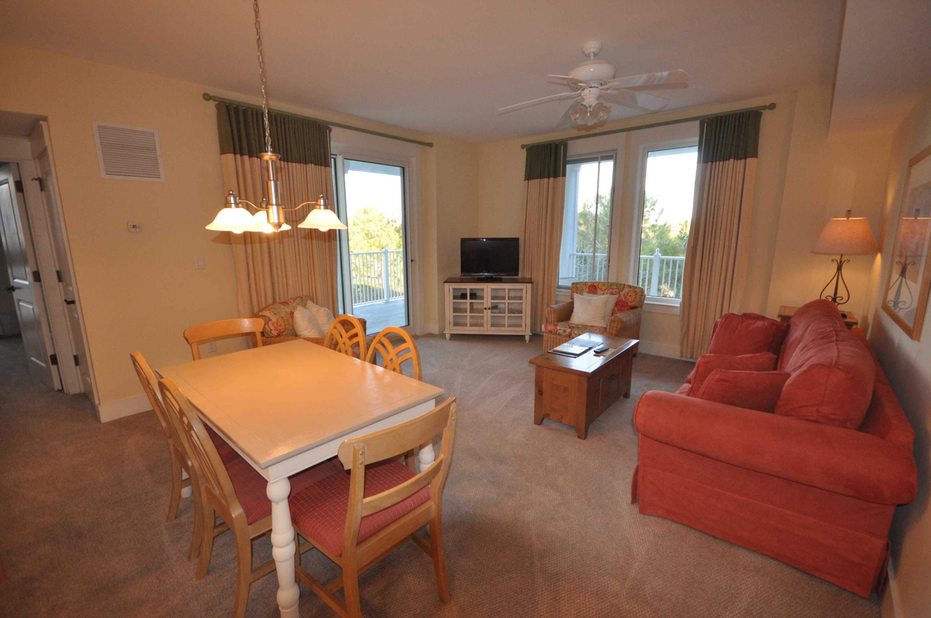 PILOT HOUSE - Residential