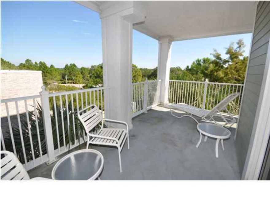 This Pilot House lock-off condo offers everything you need for vacation and has an ideal location right in the heart of The Village of Baytowne Wharf! Take advantage of the convenient stairwell that takes you straight from the parking garage to your front door with only one flight of stairs. The lock-off floor plan allows three different rental options (1) as a studio, (2) as a one bedroom, or (3) as a two bedroom, maximizing your potential rental income. This corner condo features a spacious floor plan with an open living and dining area, a breakfast bar in the kitchen and a large wrap-around balcony with plenty of room to relax outdoors. Brand new carpet, TVs, dressers & mattresses have been added! Enjoy being within steps of the beautiful Pilot House amenity terrace...