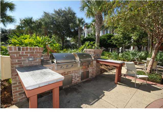 PILOT HOUSE - Residential