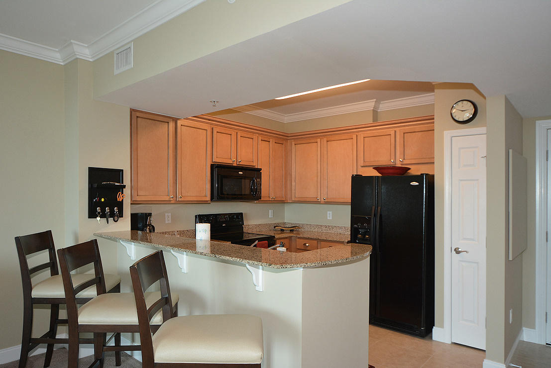 THE PALMS OF DESTIN - Residential