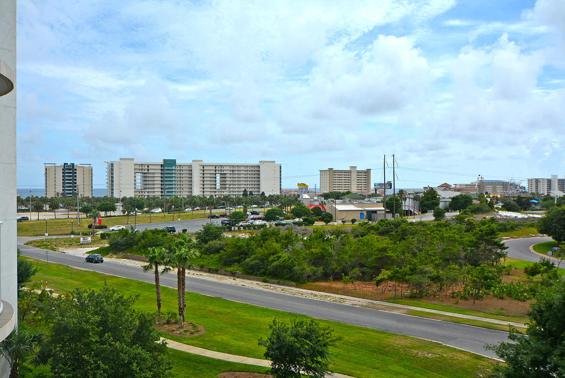 THE PALMS OF DESTIN - Residential