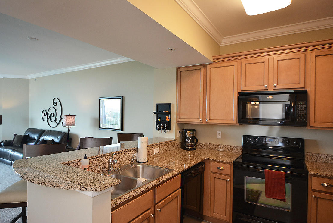 THE PALMS OF DESTIN - Residential