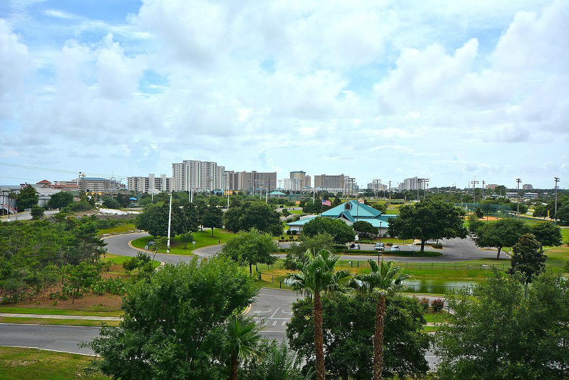 THE PALMS OF DESTIN - Residential