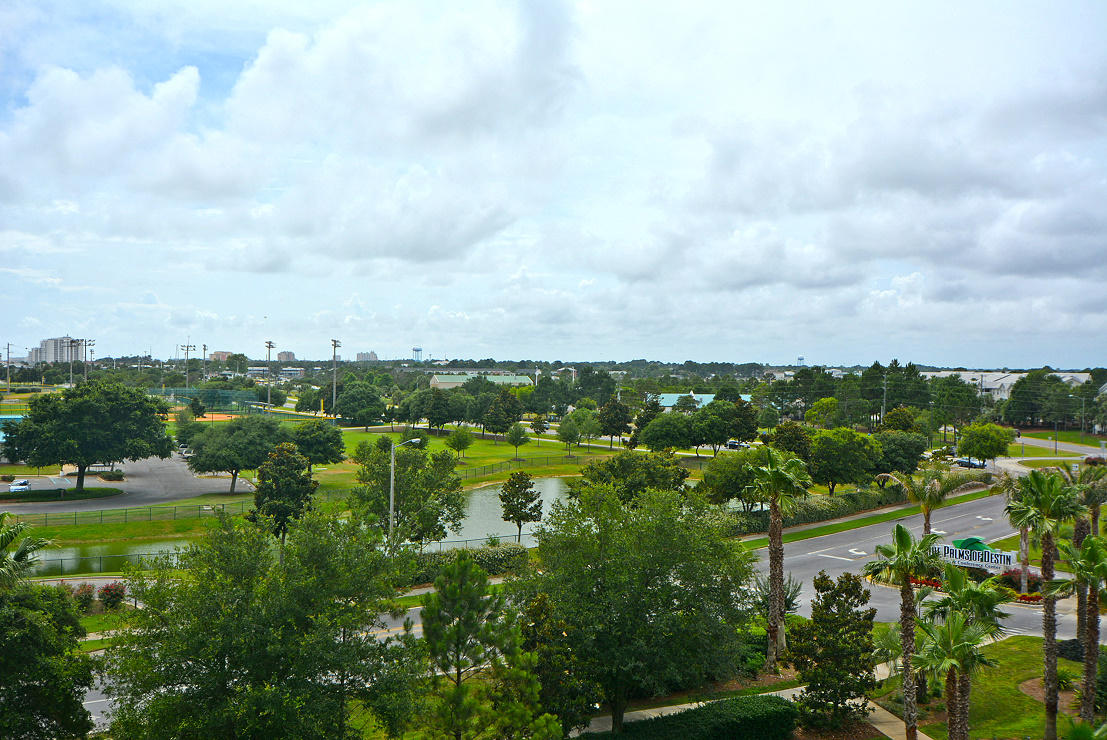 THE PALMS OF DESTIN - Residential