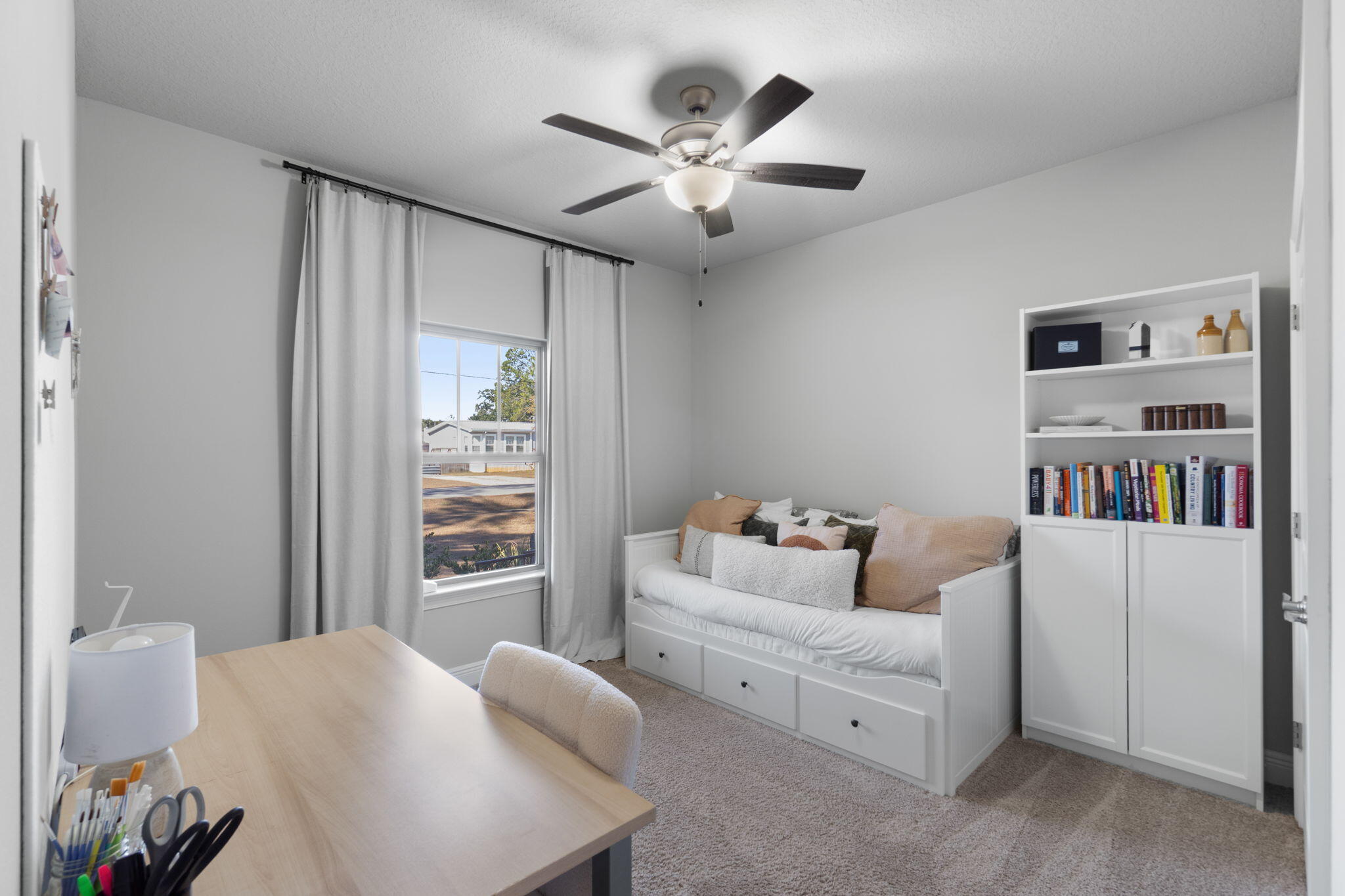 LOVEWOOD - Residential