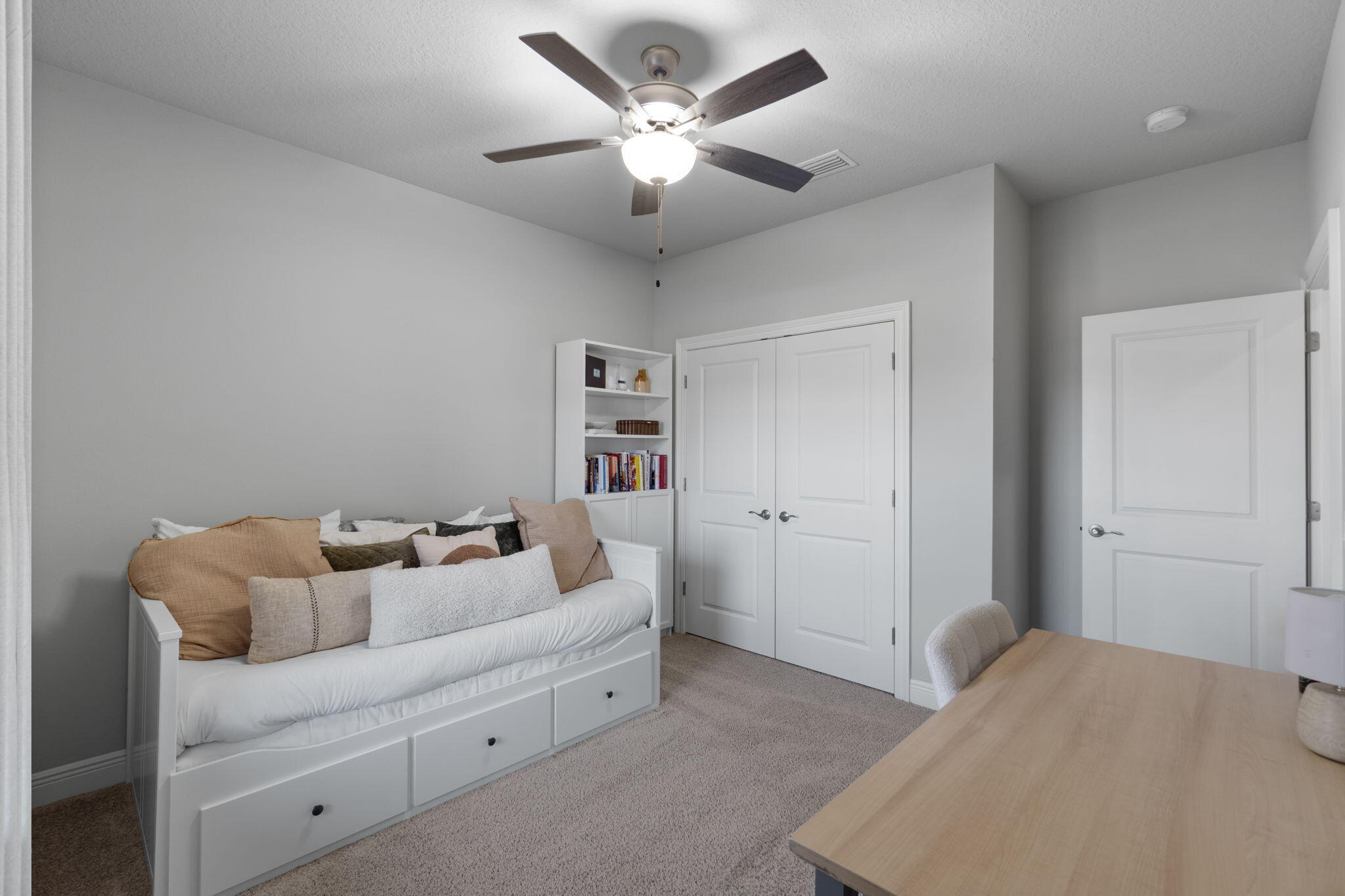 LOVEWOOD - Residential