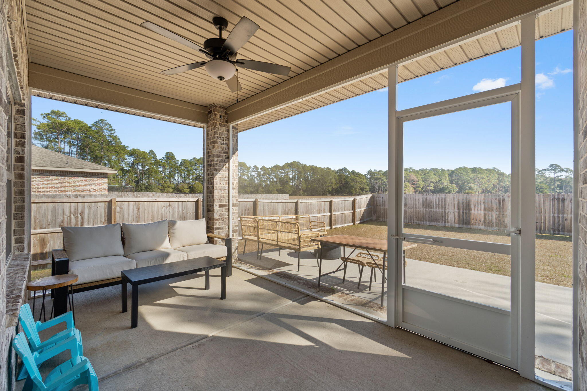 LOVEWOOD - Residential