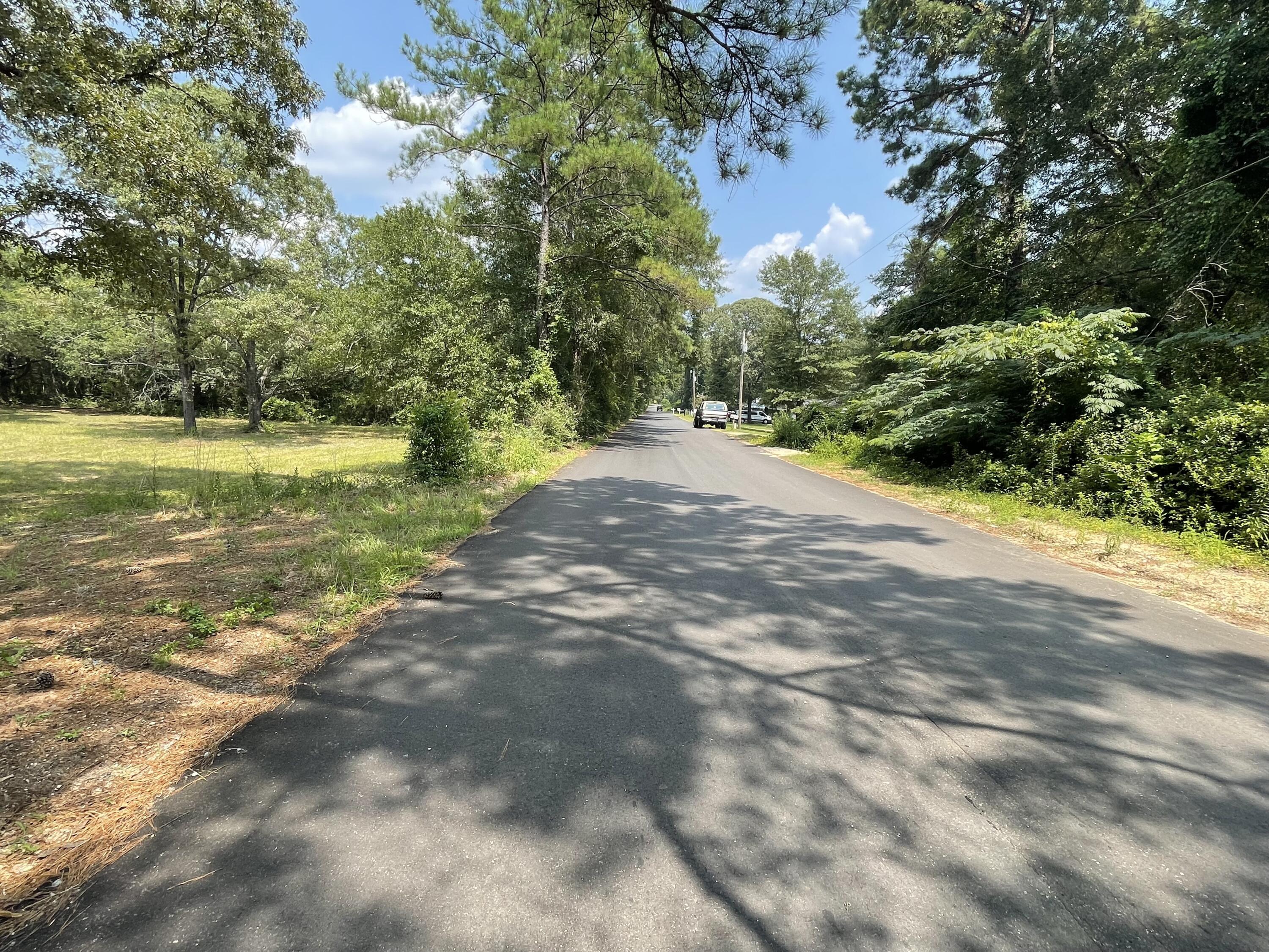 CRESTVIEW SUBURB (231000.00 - Land