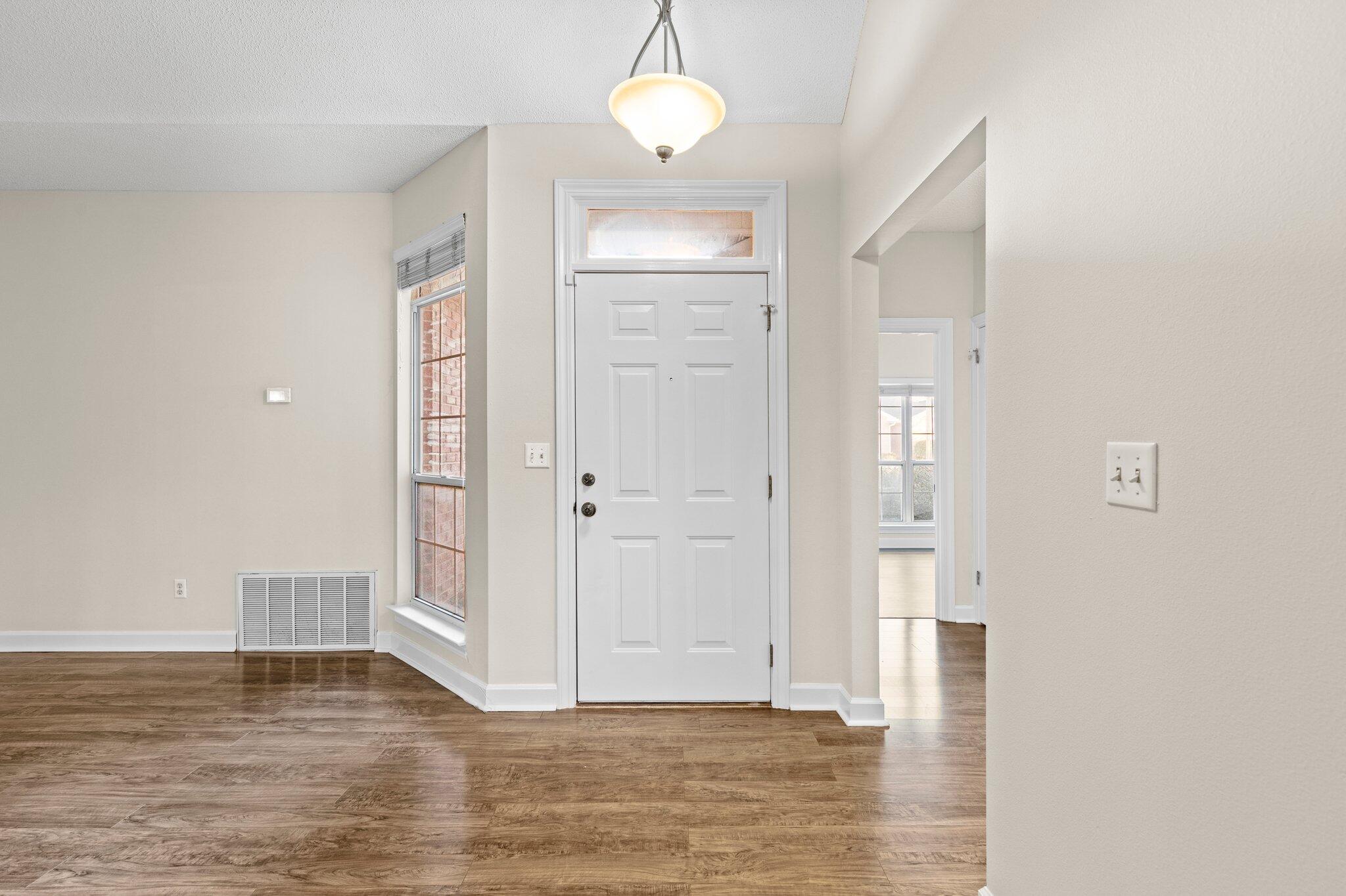 THE CROSSINGS AT BLUEWATER BAY - Residential Lease