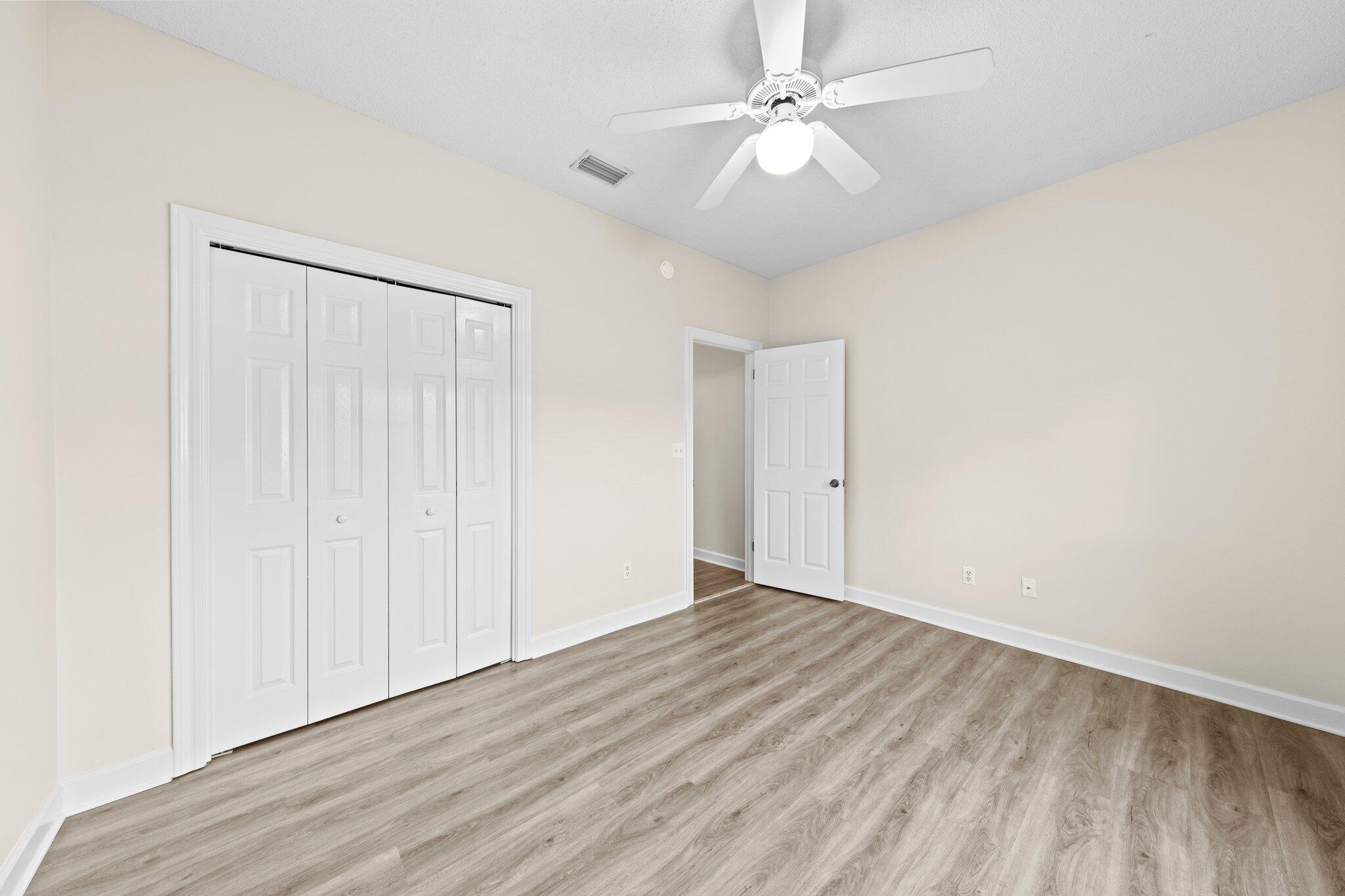 THE CROSSINGS AT BLUEWATER BAY - Residential Lease