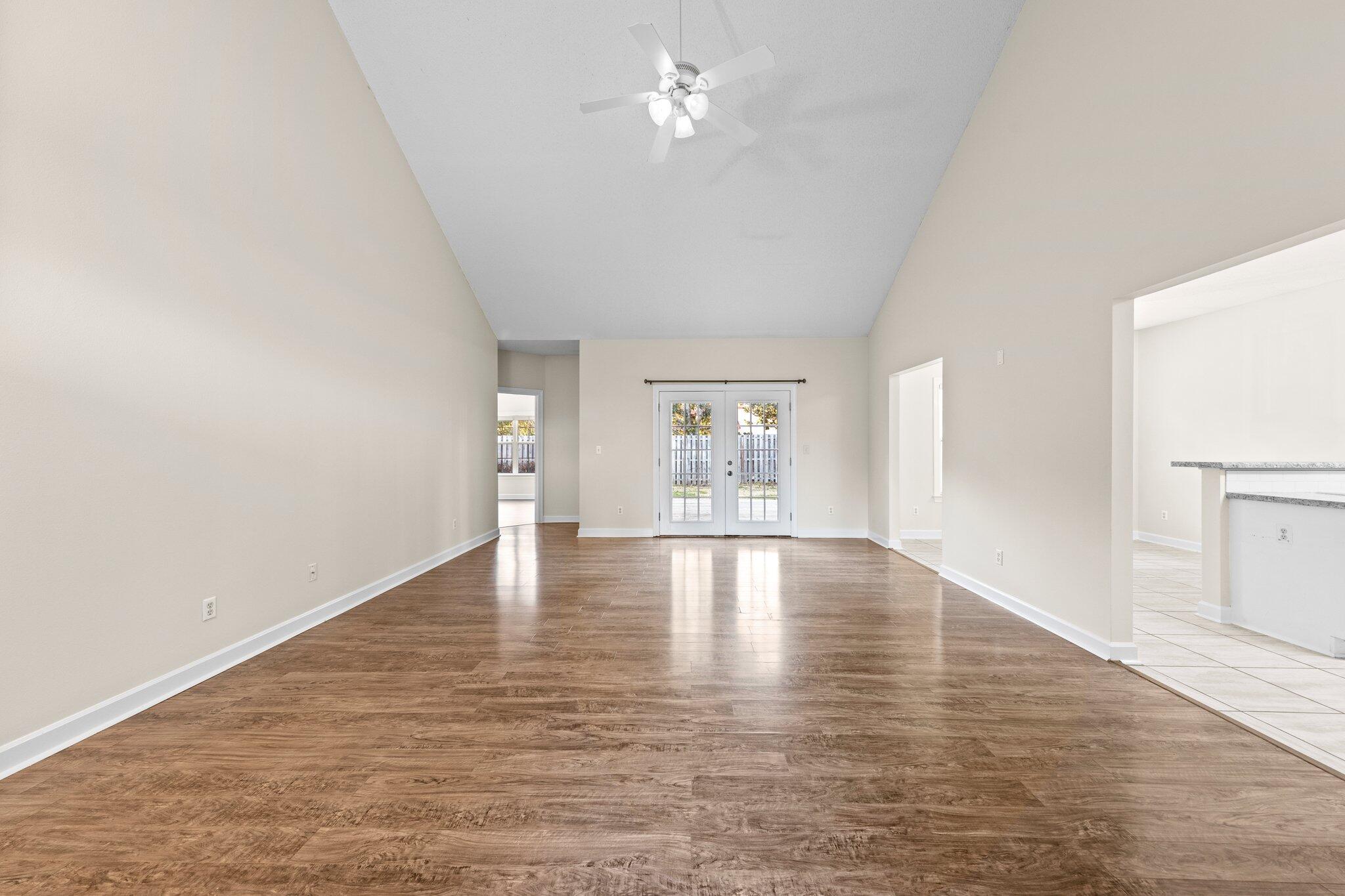 THE CROSSINGS AT BLUEWATER BAY - Residential Lease